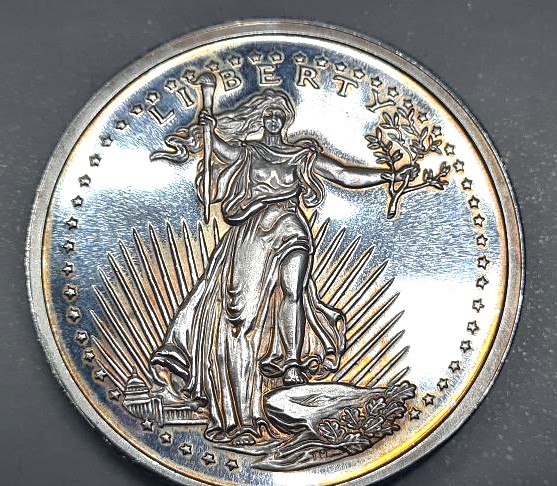5 Troy Ounces Liberty Eagle .999 Silver Art round - Image 4
