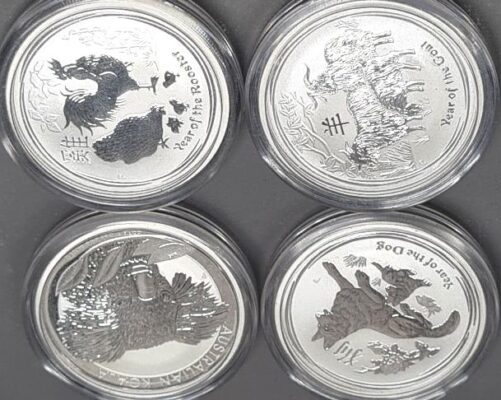 Random 1/2oz silver Coins, & Rounds in a capsule