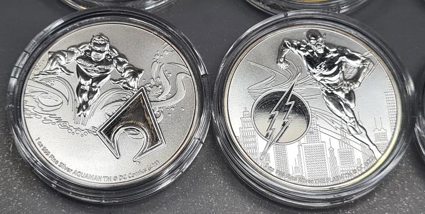 DC Comics Justice League 6 plus a Phantom? 1oz Silver Coin Set Batman Superman Flash Perth Mint - Image 4