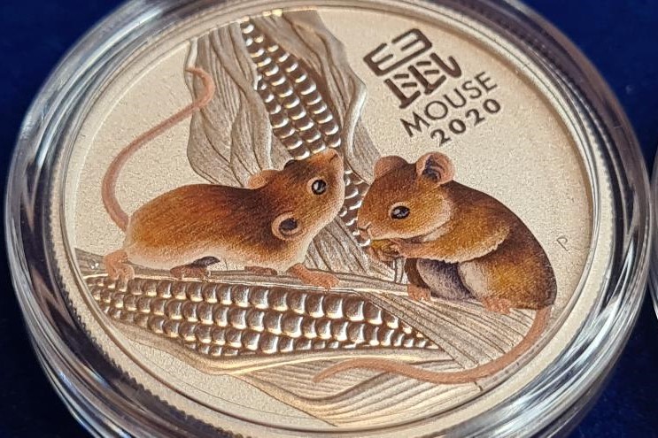 Lunar Series 3 Launch Set: 2020 Year of the Mouse 1/2 Collection Colourised - Image 3