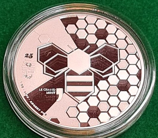 Wonderful World Bee Le Grand Mint Silver Bee Proof Silver Coin 2019 1 OZ 9999 Silver Bullion Coin W/COA - Image 4