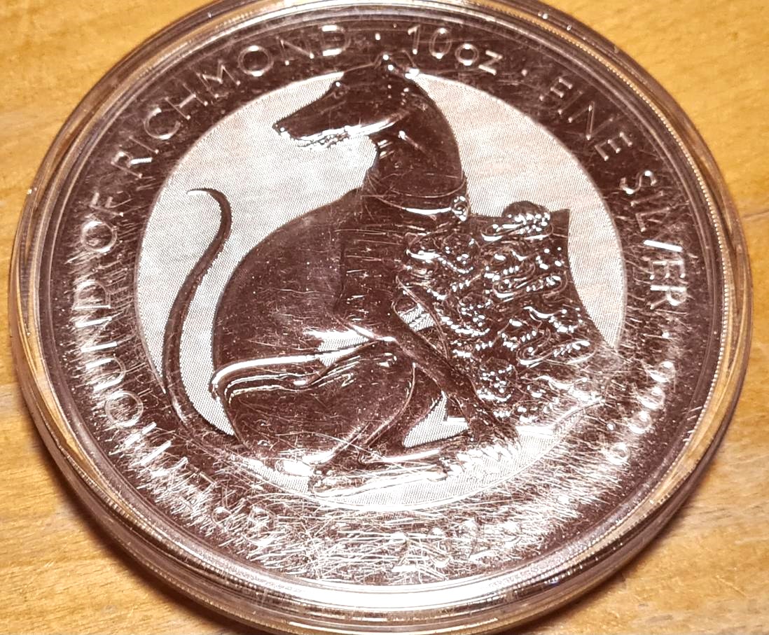 2025 10oz Silver Greyhound of Richmond bullion coin.