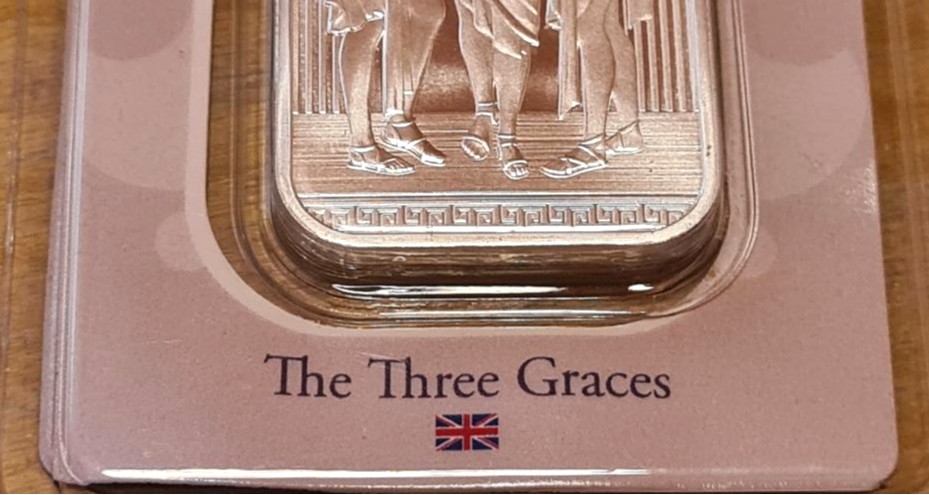 Great Engravers Series: The Three Graces 1oz Silver Minted Bar - Image 5