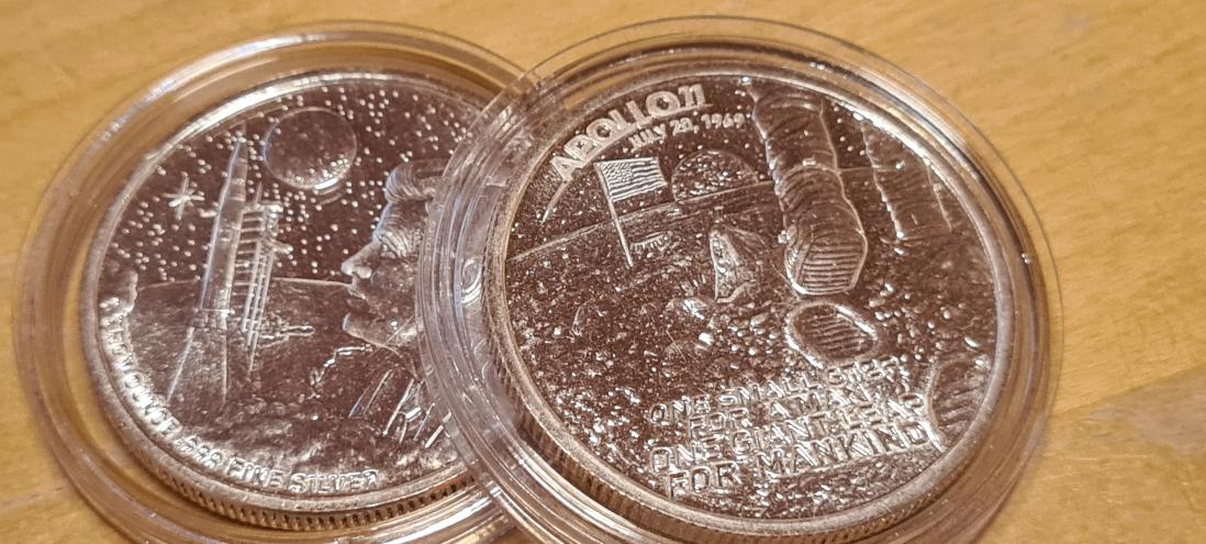 Apollo 11 Moon Landing 1 oz silver